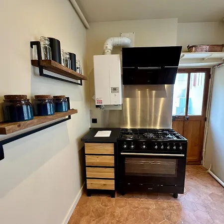 Garden - Center Of - Parking * フォンテーヌブロー