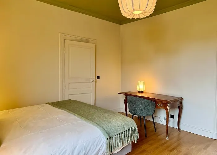 ヴィラ Garden - Center Of - Parking *