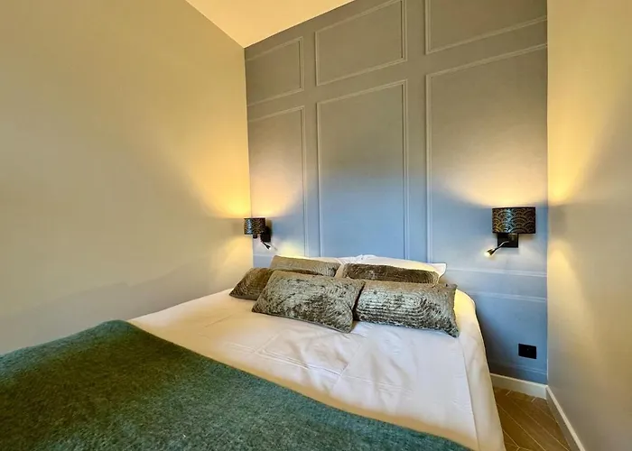 Garden - Center Of - Parking フォンテーヌブロー